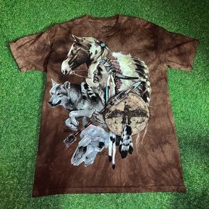 The mountain tee 🔥